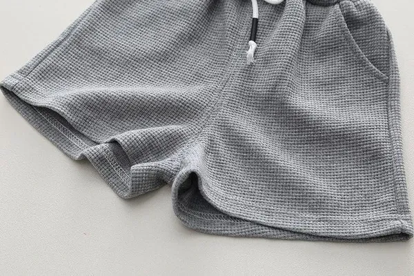 Grey_Trendy_&_Comfortable_Textured_Shorts_Set_For_Boys