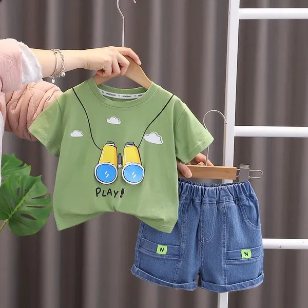 Green_Trendy_&_Comfortable_Binoculars_T-Shirt_Set_For_Boys