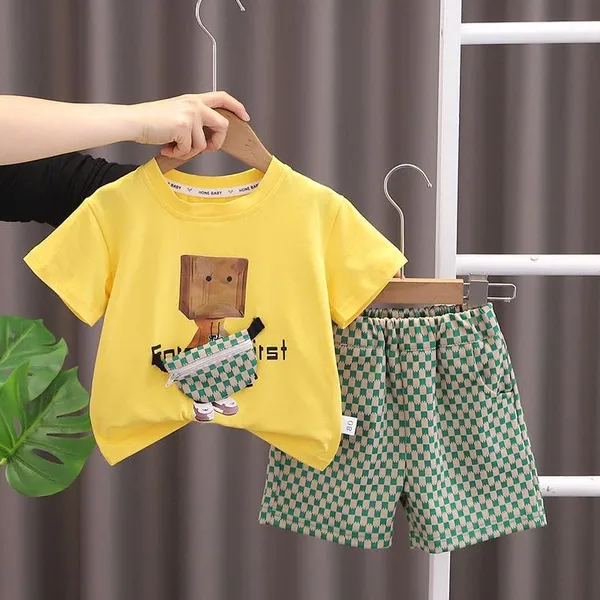 Yellow_Trendy_&_Comfortable_Box_Cartoon_T-Shirt_Set_For_Boys