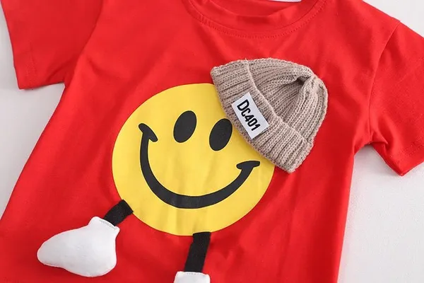 Red_Trendy_&_Comfortable_Smiley_T-Shirt_Denim_Set_For_Boys