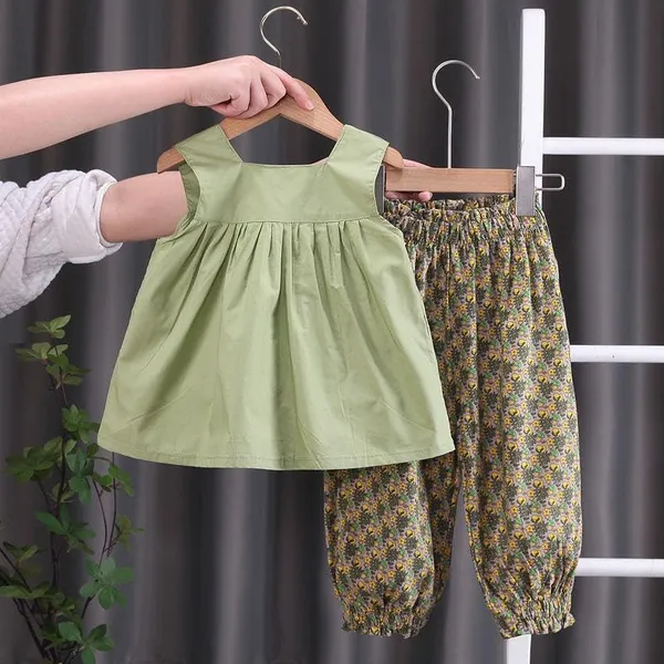 Green_Trendy_&_Comfortable_Printed_Pant_Set_For_Girls