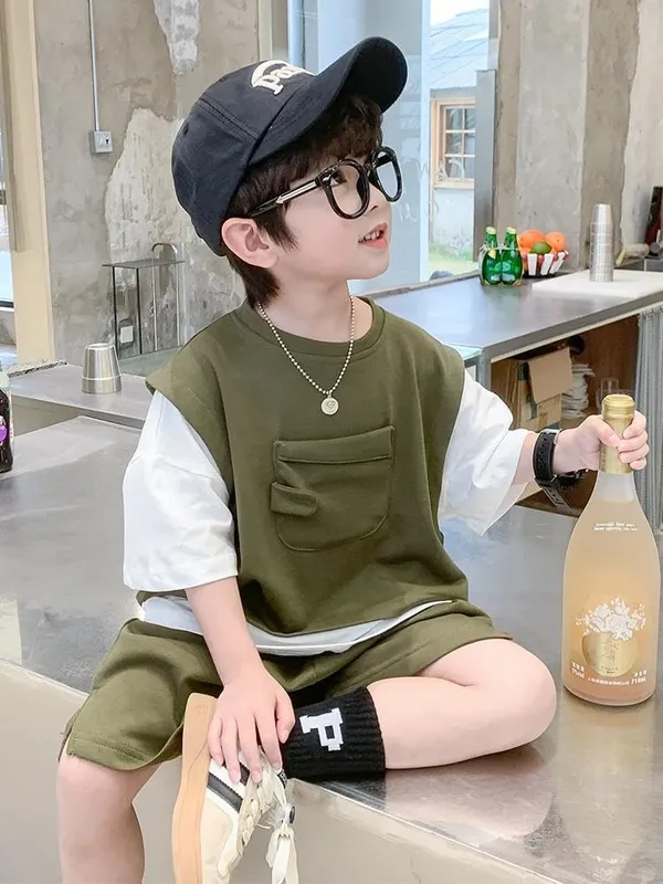 Green_Trendy_&_Comfortable_Oversized_Shorts_Set_For_Boys