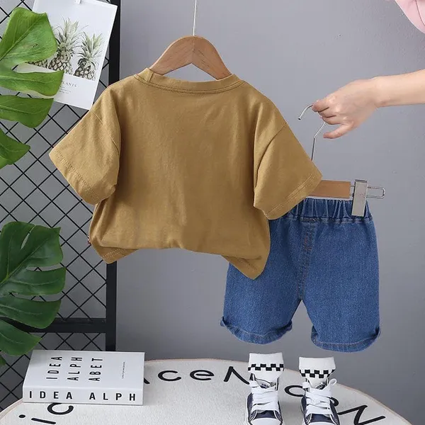 Brown_Trendy_&_Comfortable_T-Shirt_Denim_Shorts_For_Boys