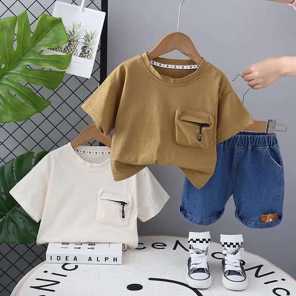 Brown_Trendy_&_Comfortable_T-Shirt_Denim_Shorts_For_Boys
