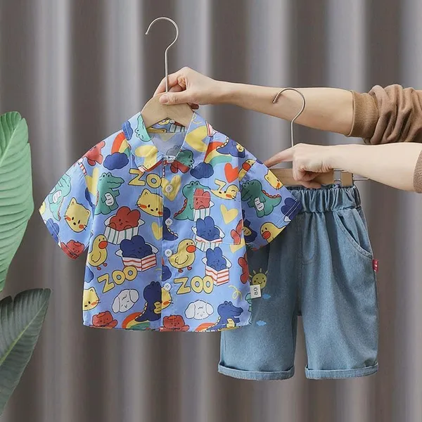 Blue_Trendy_&_Comfortable_Zoo_Shorts_Set_For_Boys