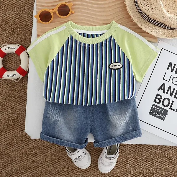Green_Trendy_&_Comfortable_Striped_Denim_Shorts_Set_For_Boys