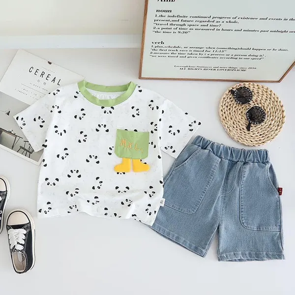 Cream_Trendy_&_Comfortable_Bear_Denim_Shorts_For_Boys