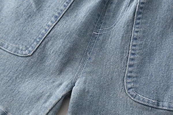 Cream_Trendy_&_Comfortable_Bear_Denim_Shorts_For_Boys