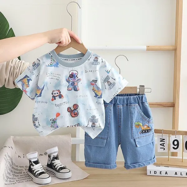 Blue_Trendy_&_Comfortable_Zoo_Shorts_Set_For_Boys