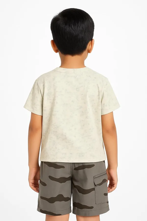 Cream_Trendy_&_Comfortable_Button_Pocket_Tee_&_Camo_Shorts_Set_For_Boys