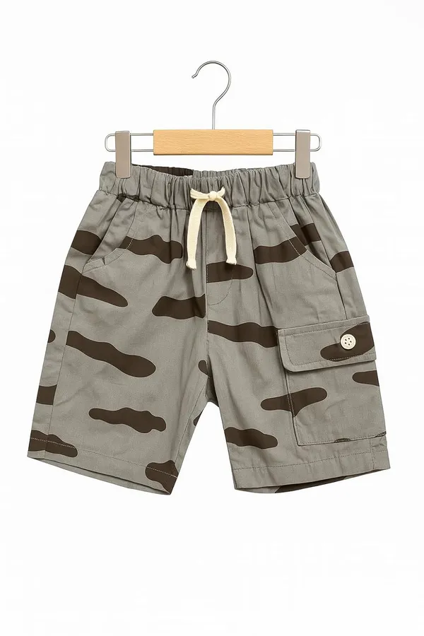Grey_Trendy_&_Comfortable_Button_Pocket_Tee_&_Camo_Shorts_Set_For_Boys
