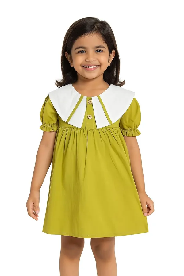 Green_Trendy_&_Comfortable_Classic_Charm_Stripped_Shorts_Set_For_Girls