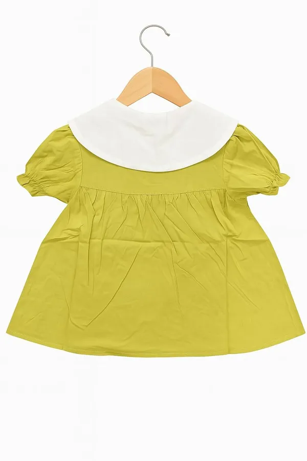 Green_Trendy_&_Comfortable_Classic_Charm_Stripped_Shorts_Set_For_Girls