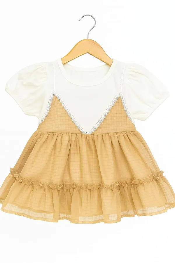 White_Trendy_&_Comfortable_Whimsy_Meets_Everyday_Charm_In_This_Ruffle-Layered_Dress_Set_For_Girls