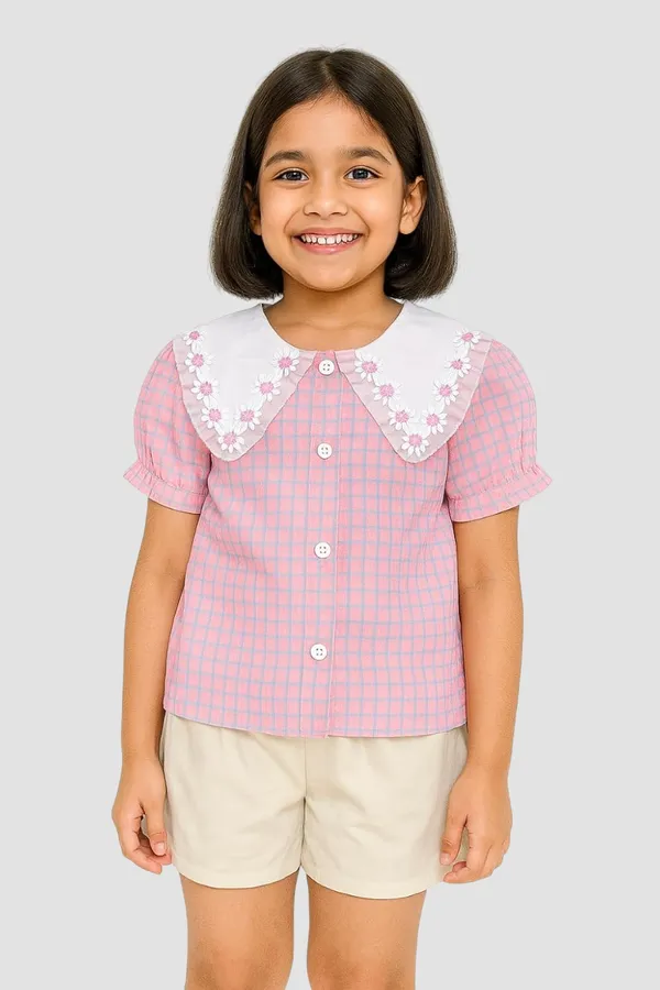 Pink_Trendy_&_Comfortable_Daisy_Collar_Top_&_Shorts_Set_For_Girls