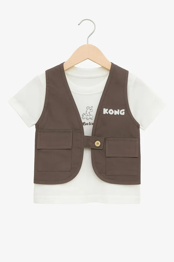Grey_Trendy_&_Comfortable_Explorer_Vest_&_Shorts_Set_For_Boys