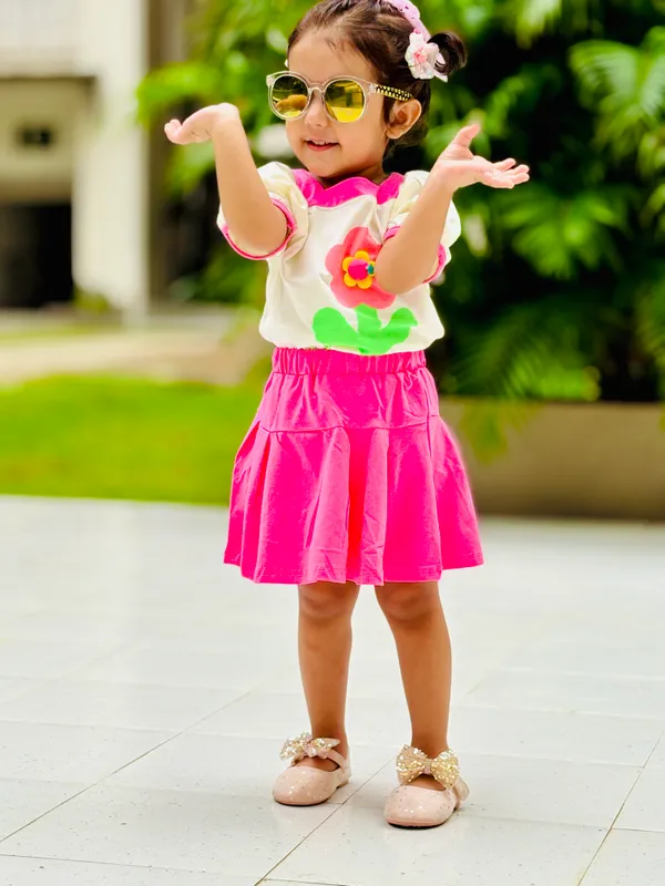 Pink_Trendy_&_Comfortable_Sunny_Bloom_Puff-Sleeve_Top_&_Skirt_Set_For_Girls
