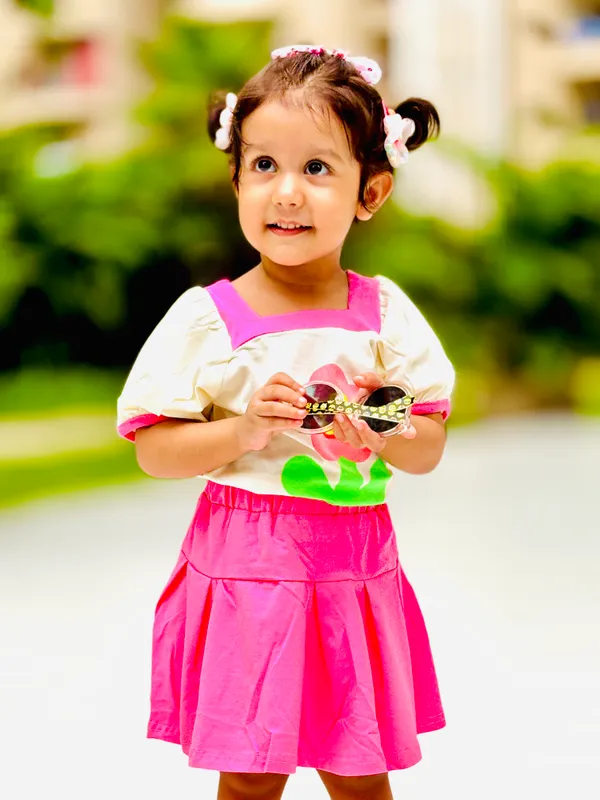 Pink_Trendy_&_Comfortable_Sunny_Bloom_Puff-Sleeve_Top_&_Skirt_Set_For_Girls