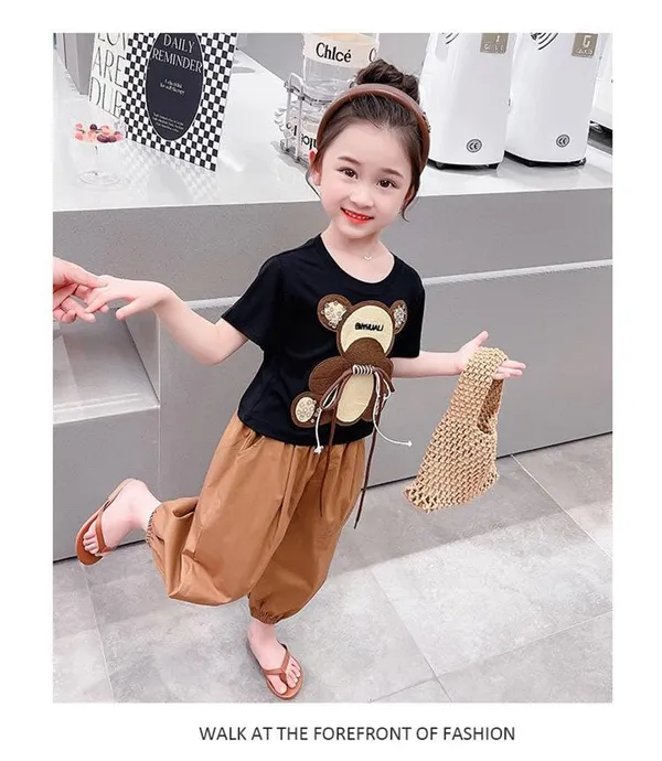 Black_Trendy_&_Comfortable_Bear_Pant_Set_For_Girls