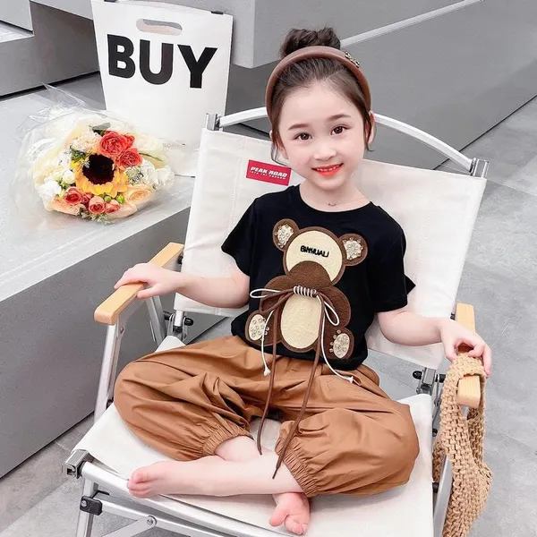 Black_Trendy_&_Comfortable_Bear_Pant_Set_For_Girls