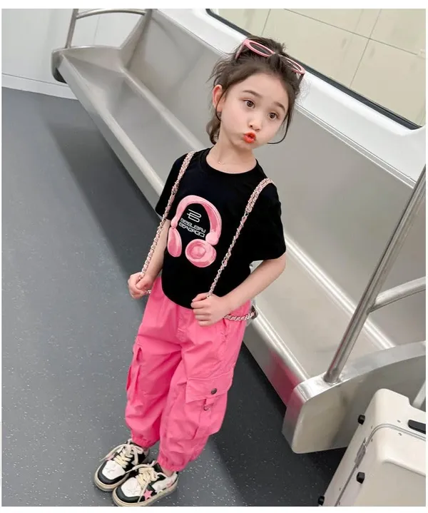 Black_Printed_Cotton_T-Shirt_With_Lowers_For_Baby_Girls