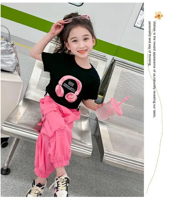 Black_Printed_Cotton_T-Shirt_With_Lowers_For_Baby_Girls