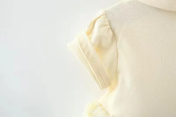 White_Trendy_&_Comfortable_Monochrom_Flower_Dresses_For_Girls