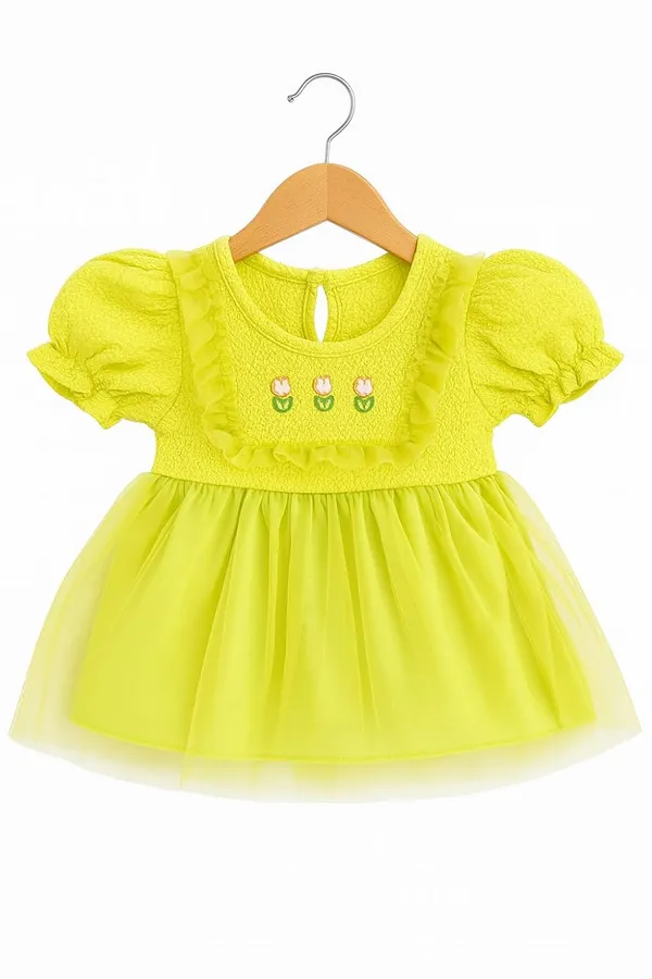 Green_Trendy_&_Comfortable_Tulip_Tulle_Delight_Set_For_Girls