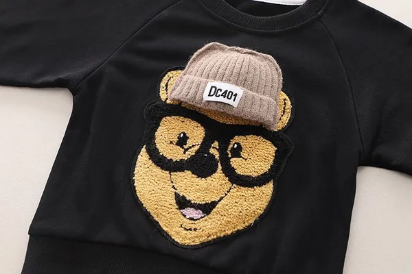 Black_Bear_Print_Sweatshirt_&_Jogger_Set_for_Boys/Girls
