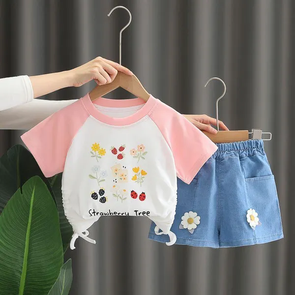 Pink_Trendy_&_Comfortable_Strawberry_Shorts_Set_For_Girls