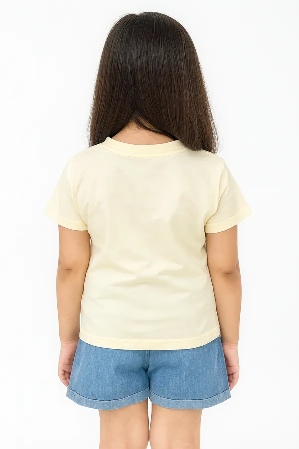 Cream_Trendy_&_Comfortable_Comfy_Denim-Style_Shorts_Finished_With_A_Cute_Ribbon_Accent_For_Girls