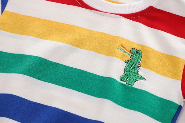 Multicolor_T_Shirt_with_Denims