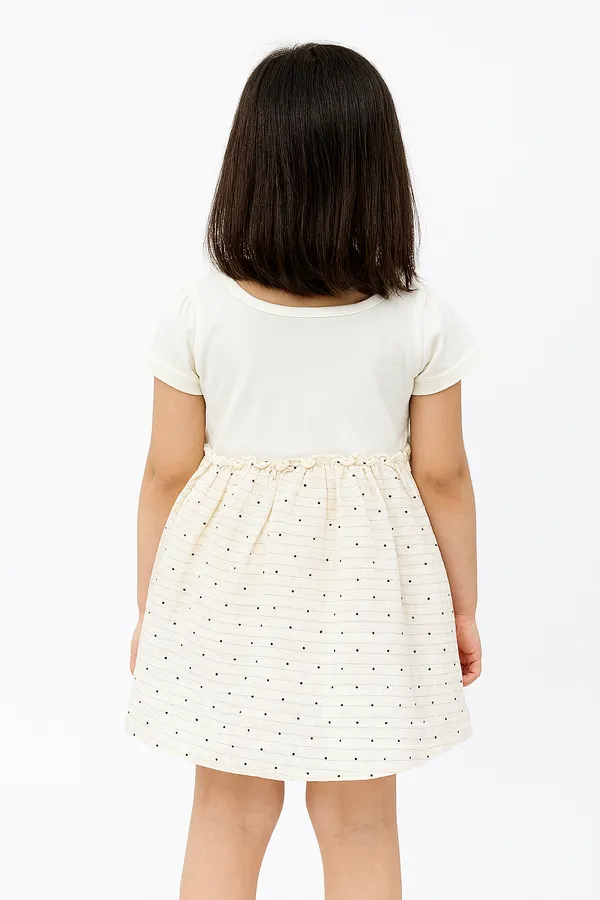 White_Trendy_&_Comfortable_Spotlight_Bow_Polka-Dot_Pinafore_Set_For_Girls