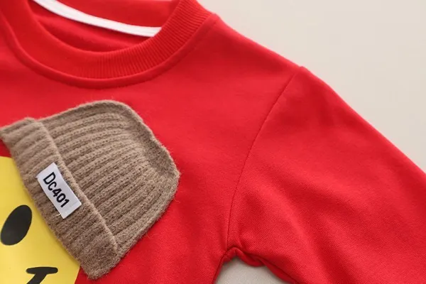 Smiley_Cap_Sweat_Shirt_and_Denim_Set