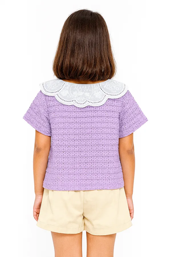 Lavender_Trendy_&_Comfortable_Eyelet_Top_&_Sand-Pocket_Shorts_For_Girls