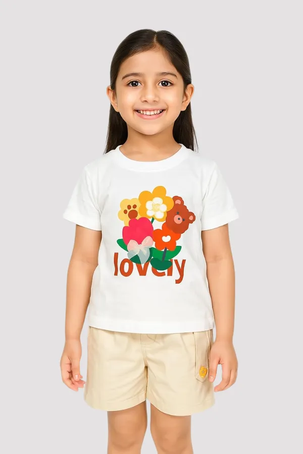 White_Trendy_&_Comfortable_Lovely_Bear_&_Flower_Top_For_Girls