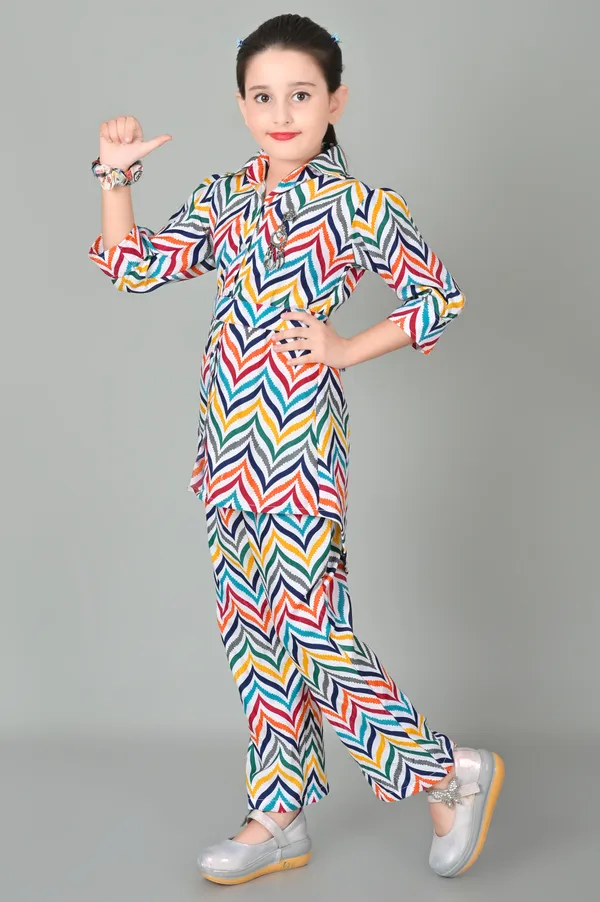 Printed_Polyester_Shirt_Pyjama_Set_For_Girls