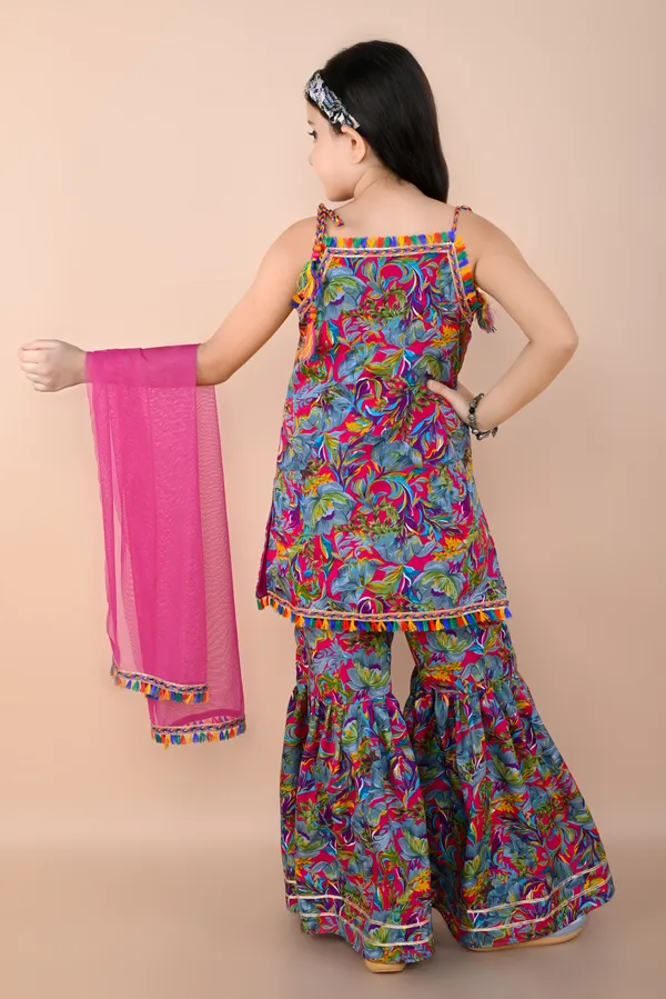 Polycotton_Printed_Square_Neck_Kurta_And_Palazzo_Set_For_Girls