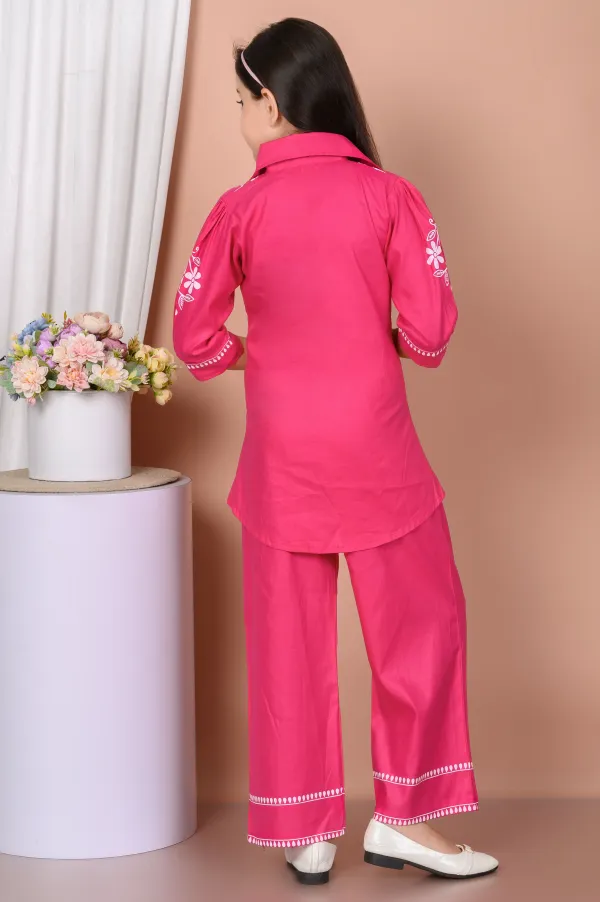 Pink_Printed_Rayon_Blend_Shirt_Pyjama_Set_For_Girls