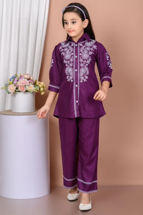 Purple_Printed_Rayon_Blend_Shirt_Pyjama_Set_For_Girls