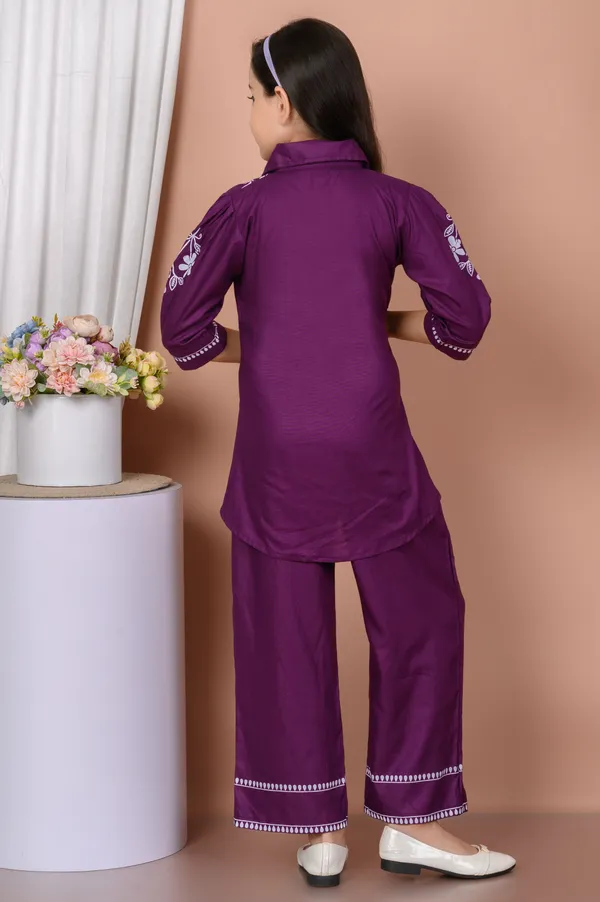 Purple_Printed_Rayon_Blend_Shirt_Pyjama_Set_For_Girls