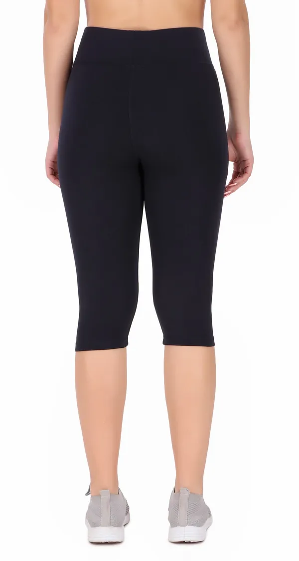 Blue_Lycra_Blend_Capri_For_Women