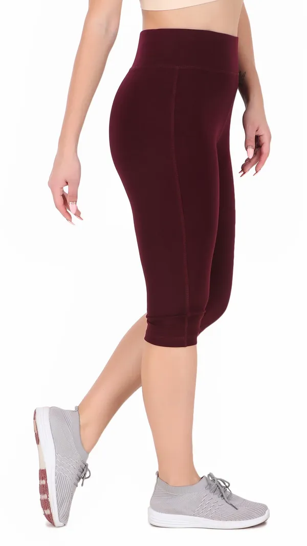 Maroon_Lycra_Blend_Capri_For_Women