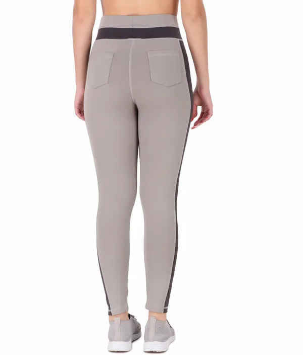Grey_Lycra_Blend_Striped_Jegging_For_Women