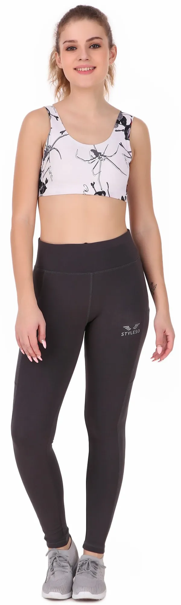 Grey_Lycra_Blend_Solid_Tights_For_Women