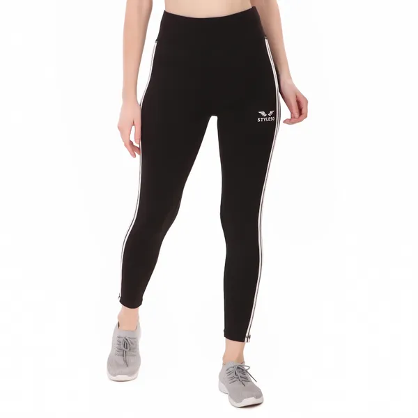 Styleso_Premium_Black_Workout_Tights_with_Two_White_Side_Stripes