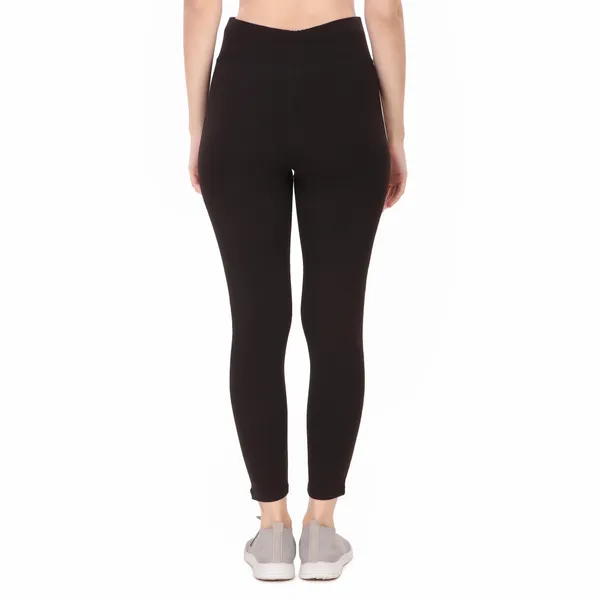 Styleso_Premium_Black_Workout_Tights_with_Two_White_Side_Stripes