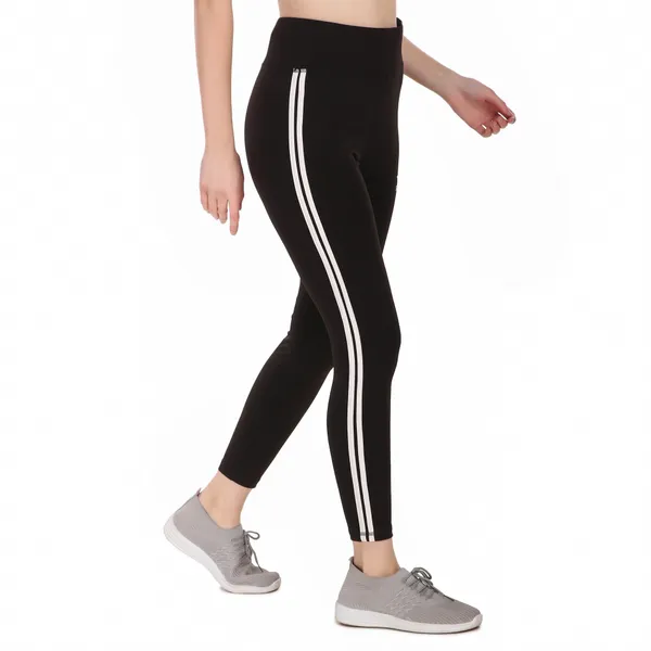 Styleso_Premium_Black_Workout_Tights_with_Two_White_Side_Stripes