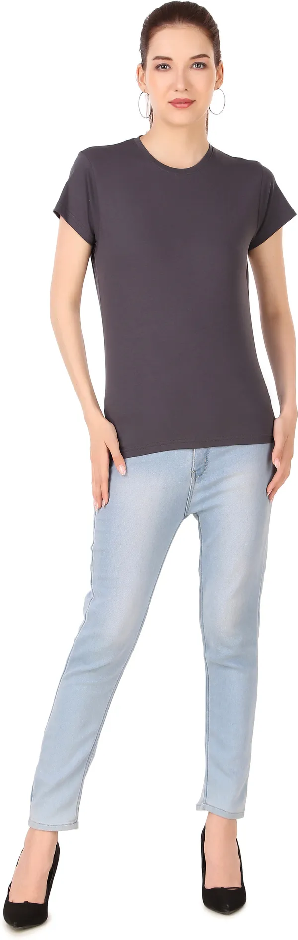 Grey_Cotton_Blend_Solid_Round_Neck_T-Shirt_For_Women