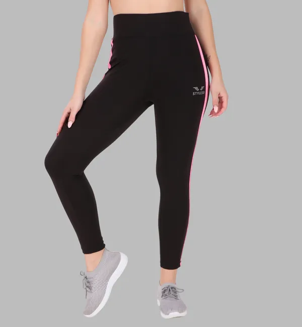 Black_Lycra_Blend_Striped_Tights_For_Women